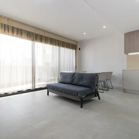 104 Luxury New - Alicante Holiday Apartment *